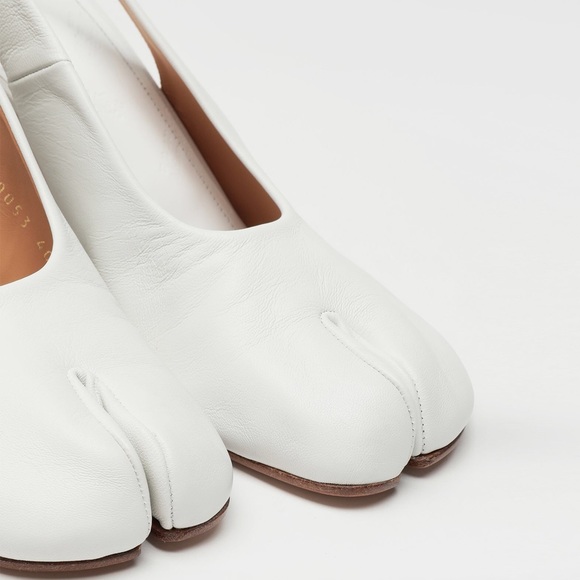 Maison Margiela Tabi Holographic Slingbacks - Picture 5 of 7